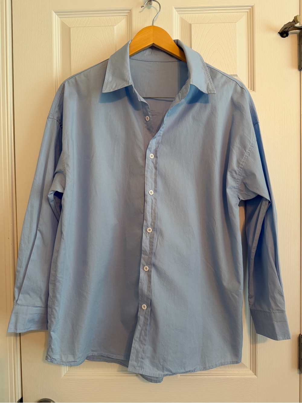 Dazy Classic Light Blue Women’s Dress Shirt Size M